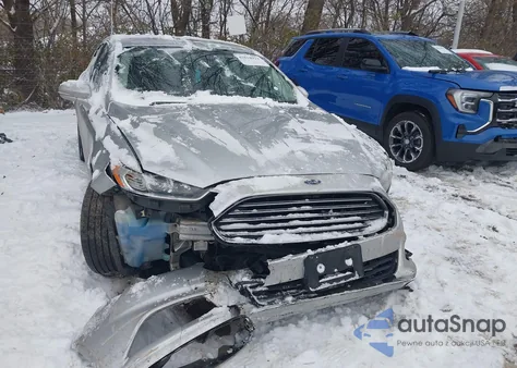 2013 Ford Fusion Se z USA, uszkodzony, nr VIN 3FA6P0HR1DR228707